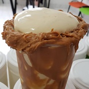 Shake com Calda Extra